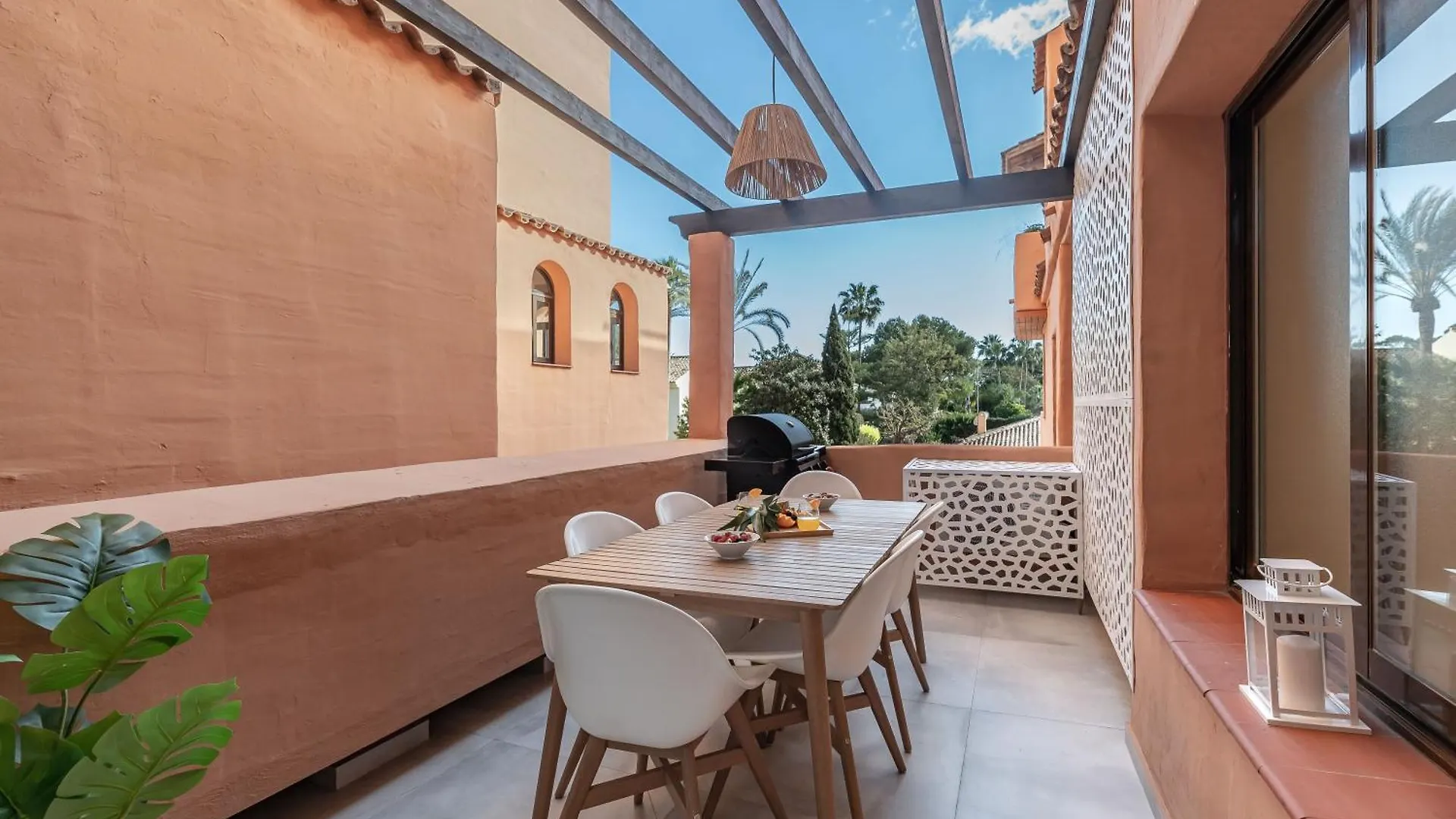 Charming Apartment Paraiso Beach Estepona
